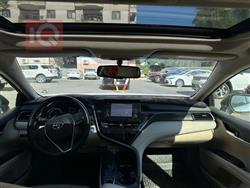 تۆیۆتا کامری